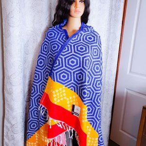 Ladies Reversible Wrap/Throw/Shawl
